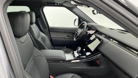 Land Rover Range Rover Sport 3.0 I6 PHEV 460 PS AWD Auto SE