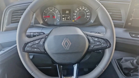 Renault Master Furgón T L2H2 3500 Bl dCi 96kW (130CV)