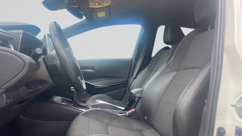 Toyota Corolla 1.8 125H STYLE E-CVT