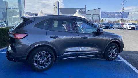 Ford Kuga ST-Line 2.5 Duratec PHEV 165kW Auto