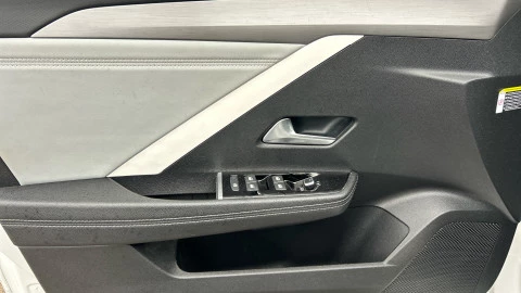 Opel Astra 1.2T XHT 96kW (130CV) Elegance