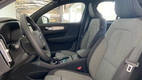 Volvo XC40 2.0 B3 G Core Auto