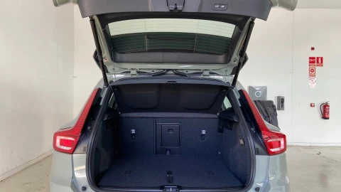 Volvo XC40 2.0 B3 G Core Auto