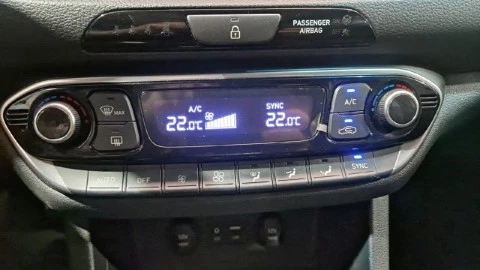 Hyundai i30 1.0 TGDI Klass Fastback