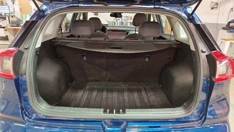 Kia Niro 1.6 GDi HEV 104kW (141CV) Drive