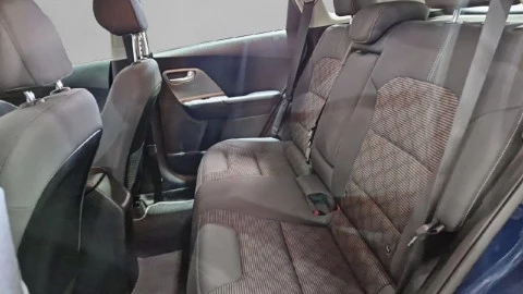 Kia Niro 1.6 GDi HEV 104kW (141CV) Drive