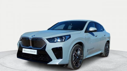 BMW iX2 eDrive20