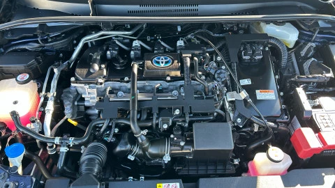 Toyota Corolla 1.8 125H STYLE E-CVT TOURING SPORT