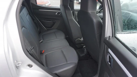 Dacia Spring Business Electric 33kW (45CV)