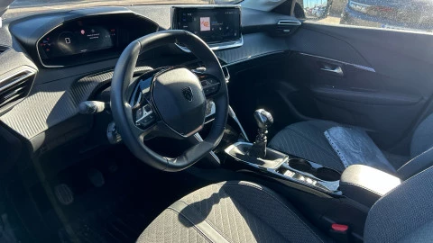 Peugeot 208 Allure Gasolina 100 S&S 6 Vel. MAN