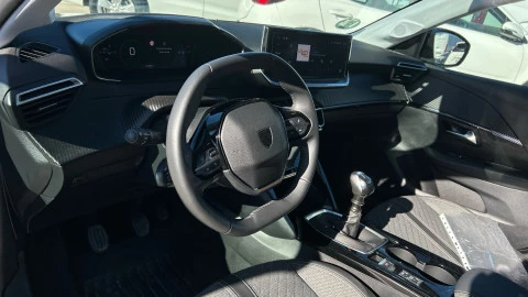 Peugeot 208 Allure Gasolina 100 S&S 6 Vel. MAN