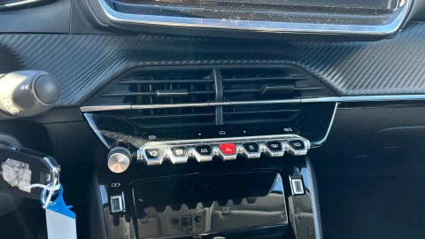 Peugeot 208 Allure Gasolina 100 S&S 6 Vel. MAN