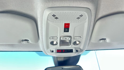 Peugeot 208 Allure Gasolina 100 S&S 6 Vel. MAN