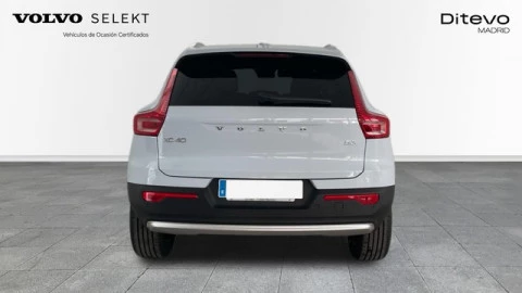 Volvo XC40 B3 G Core Auto 120 kW (163 CV)