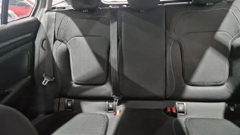 Renault Megane S.T. Business Blue dCi 85 kW (115CV)