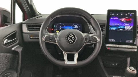 Renault Captur techno Eco-G 100cv (74 kW)