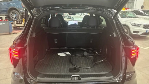 Lynk & Co 01 1.5 PHEV More 203 kW (276 CV)