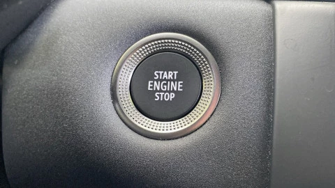 Renault Captur techno Eco-G 100cv (74 kW)