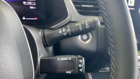 Renault Captur techno Eco-G 100cv (74 kW)