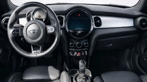 MINI COOPER 5 PUERTAS