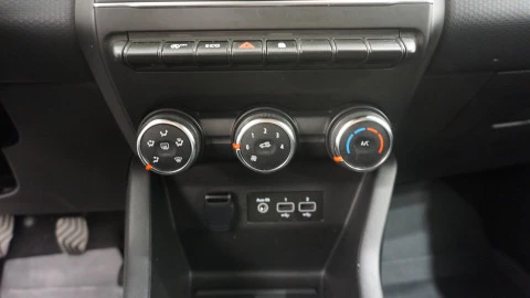 Renault Clio Equilibre TCe 67 kW (91CV)