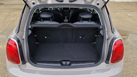 MINI COOPER 5 PUERTAS