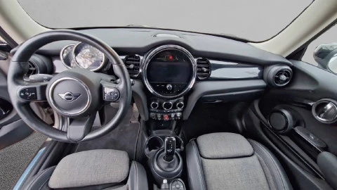 MINI COOPER 5 PUERTAS