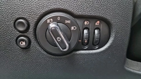 MINI COOPER 5 PUERTAS