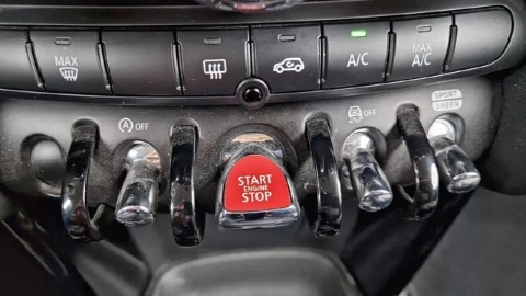 MINI COOPER 5 PUERTAS