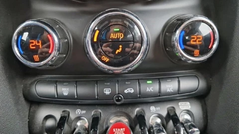 MINI COOPER 5 PUERTAS