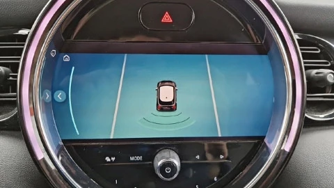 MINI COOPER 5 PUERTAS