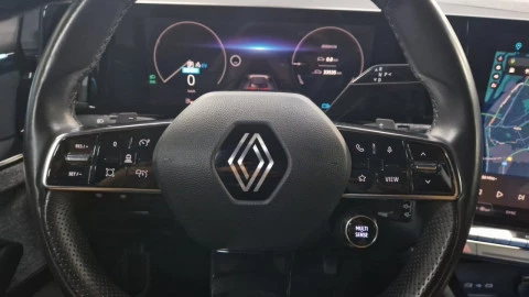 Renault Espace Techno E-Tech full hybrid 146kW