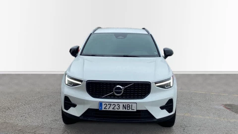 Volvo XC40 2.0 B3 G Plus Dark Auto