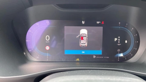 Volvo XC40 2.0 B3 G Plus Dark Auto