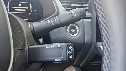 Renault Captur techno Eco-G 100cv (74 kW)