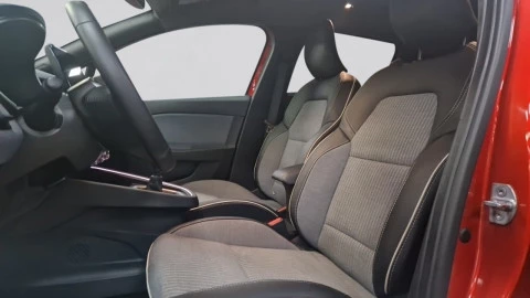 Renault Clio techno Eco-G 100cv (74kW)