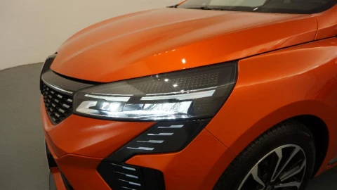 Renault Clio Techno TCe 90 (67kw)