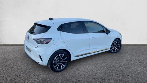 Renault Clio Techno TCe 90 (67kw)