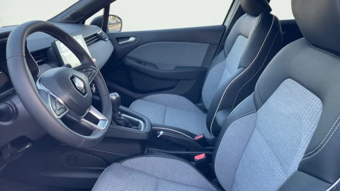 Renault Clio Techno TCe 90 (67kw)