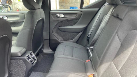 Volvo XC40 2.0 B3 G Essential Auto