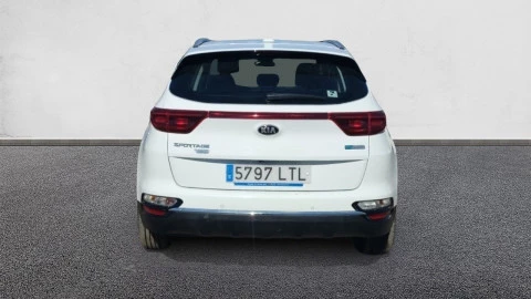 Kia Sportage 1.6 MHEV Business 100kW (136CV) 4x4