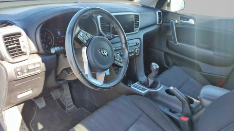 Kia Sportage 1.6 MHEV Business 100kW (136CV) 4x4