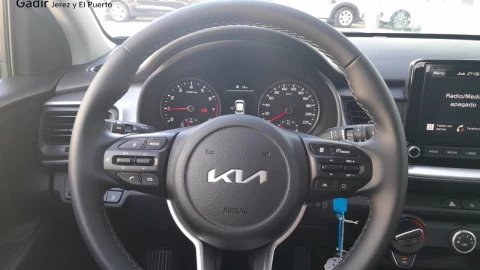 Kia Stonic 1.0 T-GDi 74kW (100CV) MHEV iMT Concept