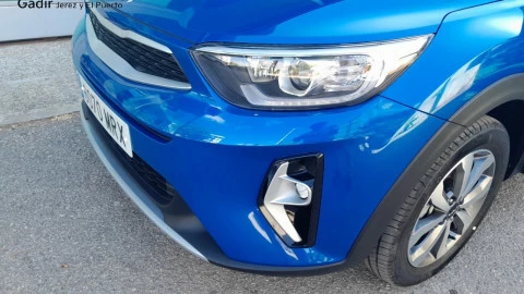 Kia Stonic 1.0 T-GDi 74kW (100CV) MHEV iMT Concept