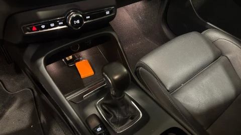 Volvo XC40 T2 Inscription 95 kW (129 CV)