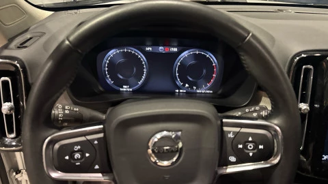 Volvo XC40 T2 Inscription 95 kW (129 CV)