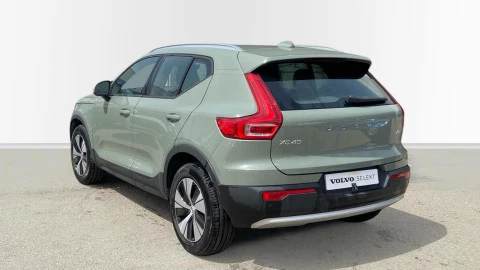 Volvo XC40 2.0 B3 G Core Auto
