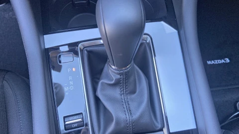 Mazda3 2.5L E-SKY G MHEV 103kW 6AT Prime-line