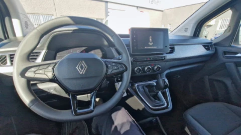 Renault Kangoo Combi E-Tech L1 Equilibre 22kW