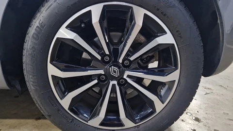 Renault Clio techno Eco-G 100cv (74kW)